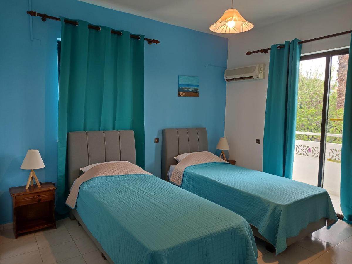 Dolphin Apartments Faliraki Exteriör bild
